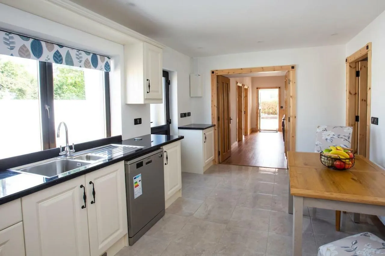 Mary'S Cosy Cottage On The Wild Atlantic Way Galway 0*,