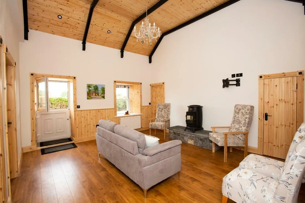 Mary'S Cosy Cottage On The Wild Atlantic Way Galway